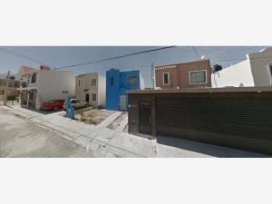 Casa en venta en Amistad, Saltillo — foto 2 de 7