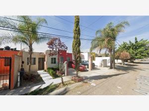 Casa en venta en Hacienda Santa Fe, Tlajomulco de Zúñiga — foto 2 de 7