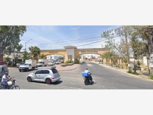 Casa en venta en Villa Fontana, San Pedro Tlaquepaque — foto 2 de 7