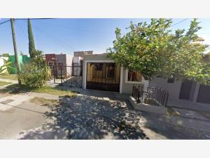 Casa en venta en Hacienda Santa Fe, Tlajomulco de Zúñiga — foto 2 de 7
