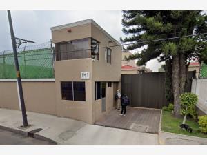 Casa en venta en Rinconada Coapa 1A Sección, Tlalpan — foto 2 de 4