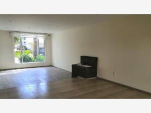 Casa en venta en San Salvador Tizatlalli, Metepec — foto 2 de 14