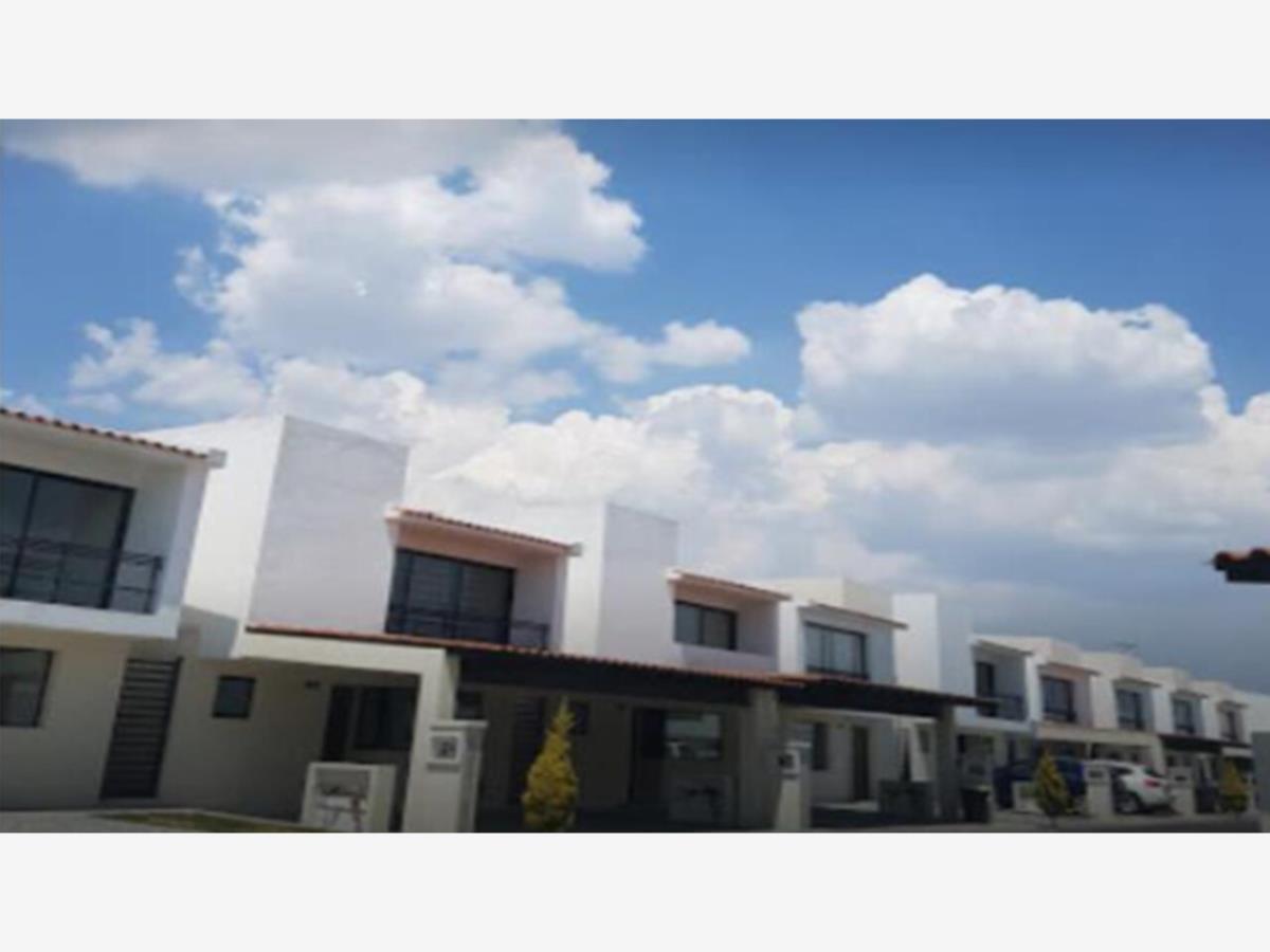 Casa en venta en Bellavista, Metepec — foto 1 de 16