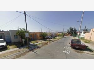 Casa en venta en Hacienda Santa Fe, Tlajomulco de Zúñiga — foto 3 de 7