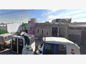 Casa en venta en Hacienda Santa Fe, Tlajomulco de Zúñiga — foto 2 de 7