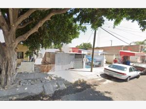 Casa en venta en Hacienda Santa Fe, Tlajomulco de Zúñiga — foto 3 de 7