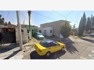 Casa en venta en Hacienda Santa Fe, Tlajomulco de Zúñiga — foto 3 de 7