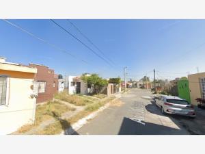 Casa en venta en Hacienda Santa Fe, Tlajomulco de Zúñiga — foto 3 de 7