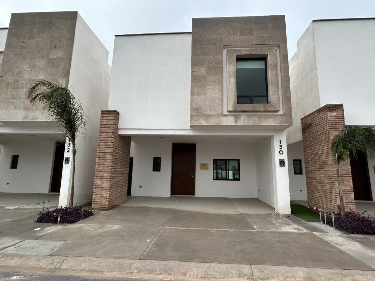 Casa en venta en La Rioja Residencial, Torreón — foto 1 de 18