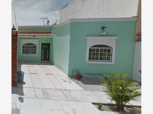 Casa en venta en Las Lagunas, Villa de Álvarez — foto 2 de 15