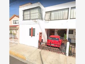 Casa en venta en Rinconada Coapa 1A Sección, Tlalpan — foto 3 de 17