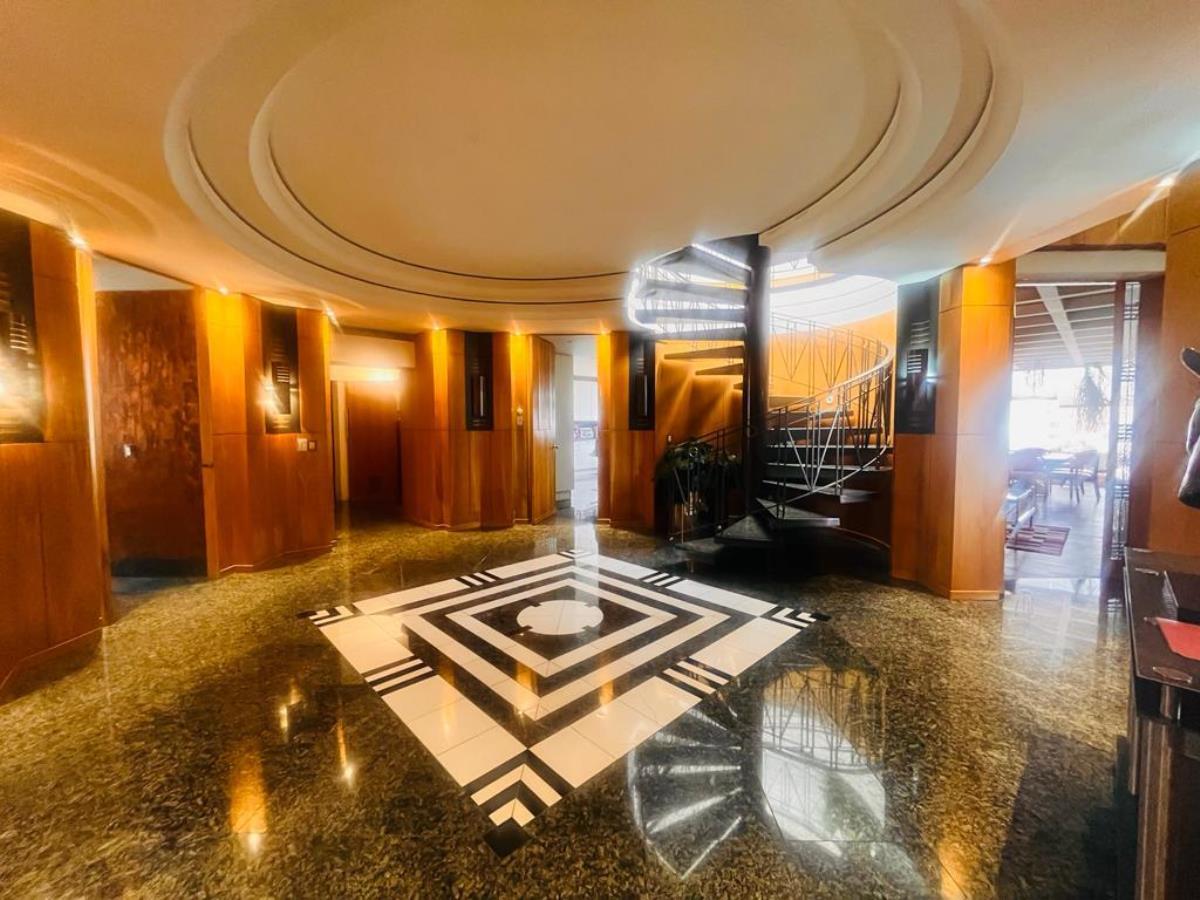 Departamento en venta en Bosques de las Lomas, Cuajimalpa de Morelos — foto 1 de 44