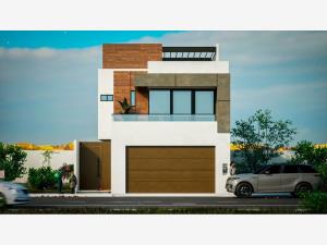 Casa en venta en Jardines de Chapultepec S-E, Tijuana, Baja California