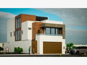 Casa en venta en Jardines de Chapultepec S-E, Tijuana — foto 2 de 10
