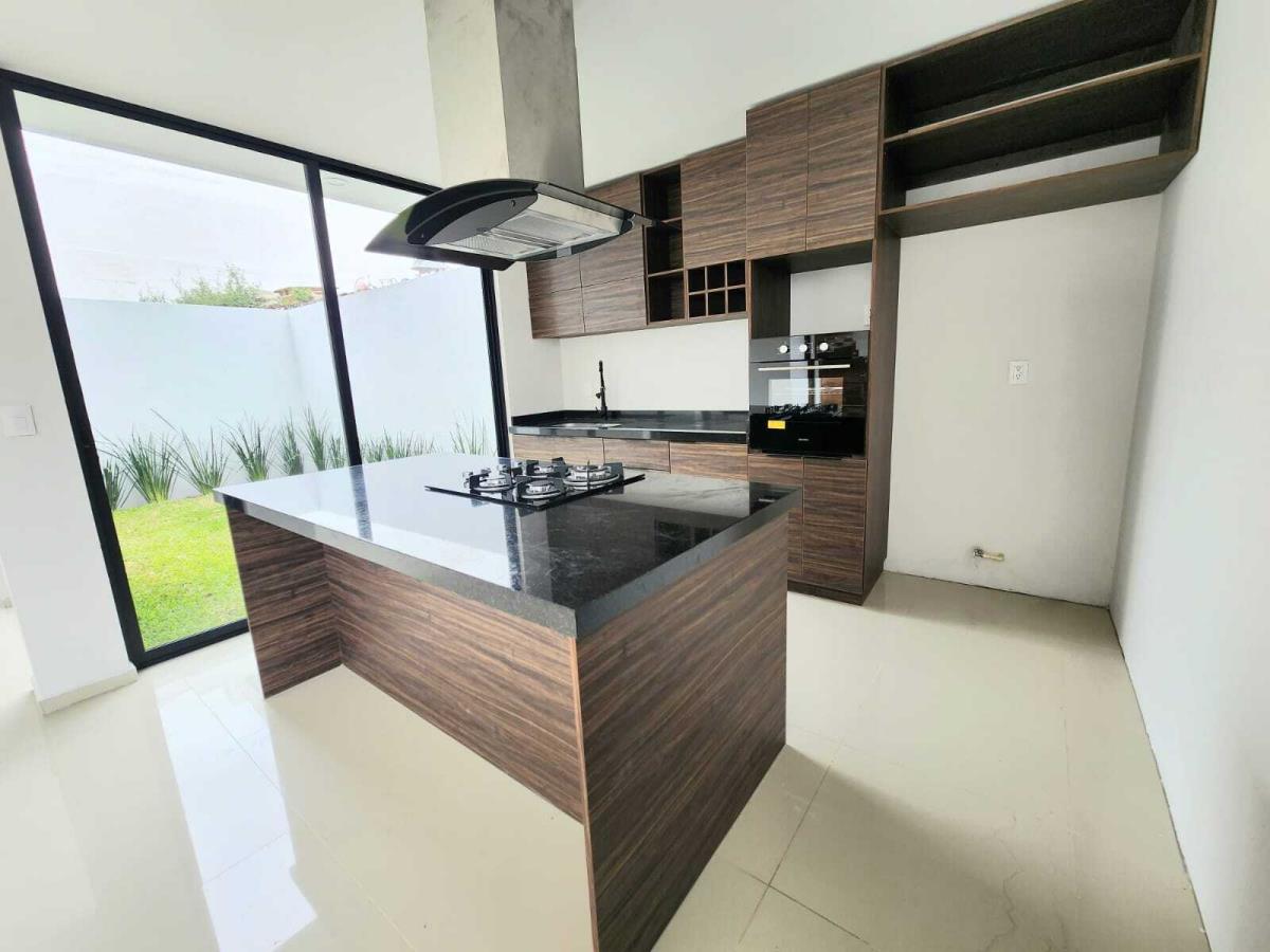 Casa en venta en Loma Alta, Morelia — foto 1 de 37