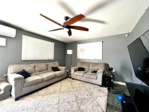 Casa en venta en Villa Fontana III, Tijuana — foto 2 de 11