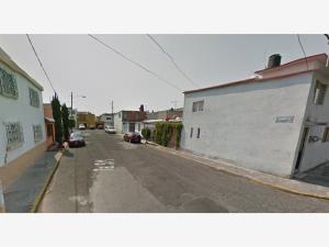 Casa en venta en San Juan de Aragón, Gustavo A. Madero — foto 3 de 11