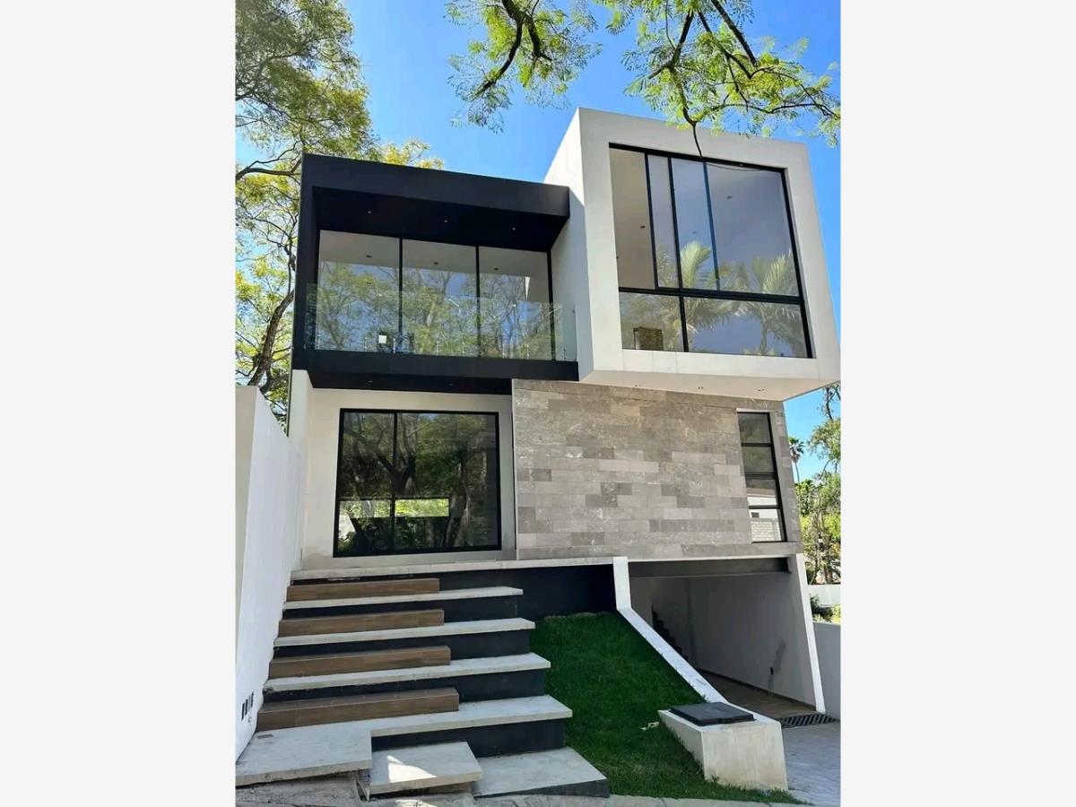 Casa en venta en Lomas de Atzingo, Cuernavaca — foto 1 de 22