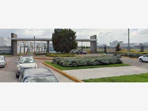 Casa en venta en San Miguel Totocuitlapilco, Metepec — foto 2 de 20