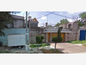 Casa en Lomas Estrella, Iztapalapa, Ciudad de México