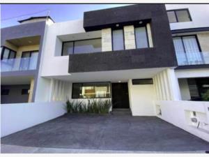Casa en Querétaro, Querétaro, Querétaro