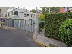 Casa en venta en Presidentes Ejidales 1a Sección, Coyoacán — foto 2 de 6