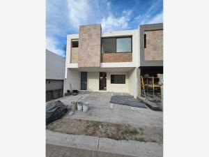 Casa en Santa Bárbara, Aguascalientes, Aguascalientes