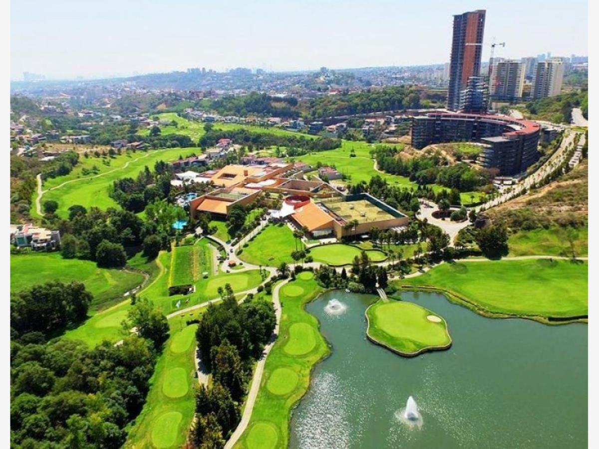 Terreno en venta en Bosque Real, Huixquilucan — foto 1 de 14