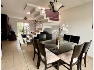 Casa en venta en Urbano Bonanza, Metepec — foto 2 de 10