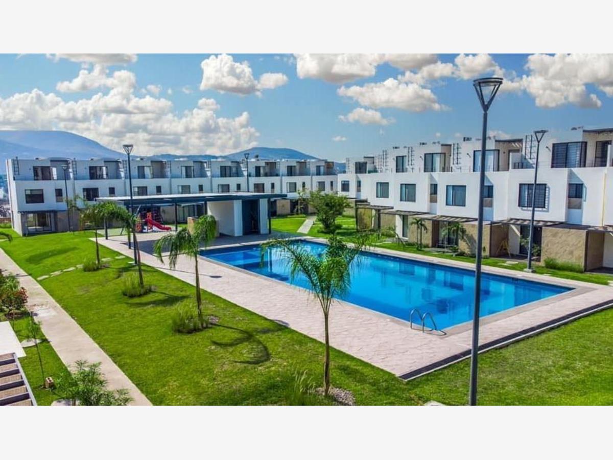 Casa en venta en Real Santa Fe, Xochitepec — foto 1 de 30