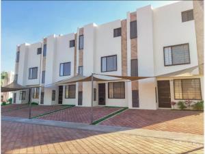 Casa en venta en Real Santa Fe, Xochitepec — foto 2 de 30