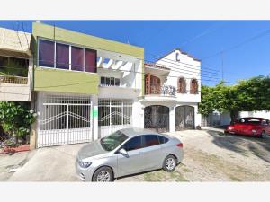 Casa en venta en Estadios, Tepic — foto 2 de 11