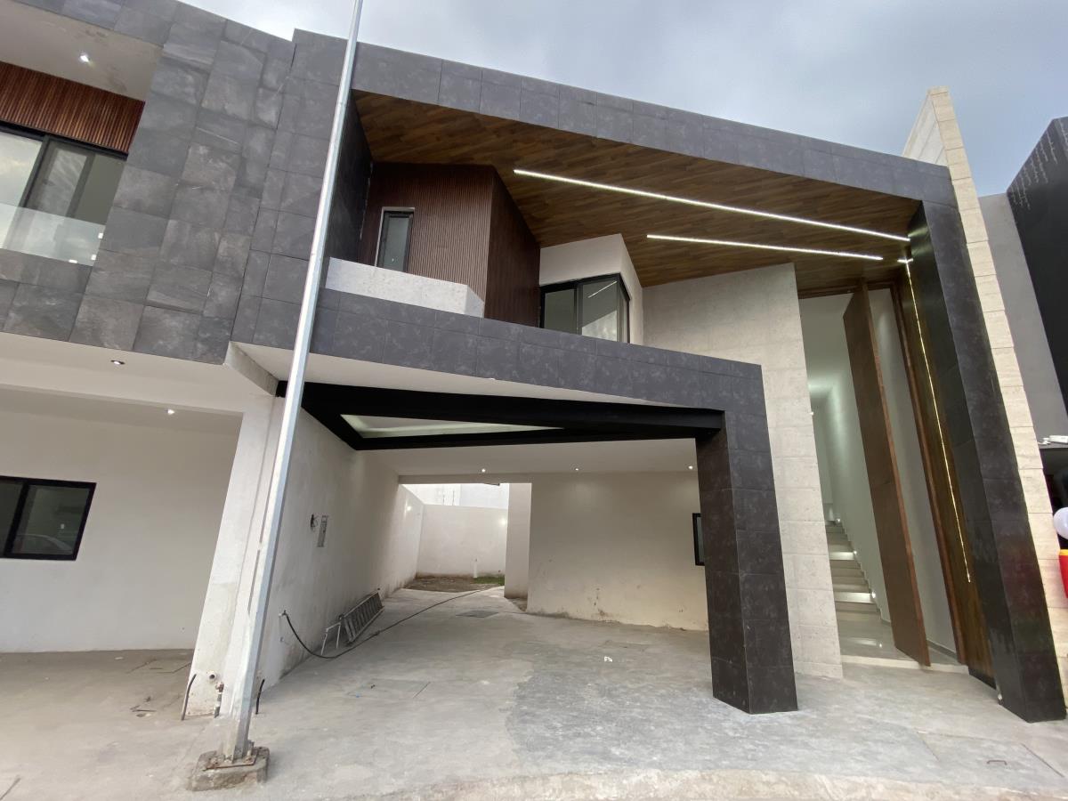 Casa en venta en Los Viñedos, Torreón — foto 1 de 27
