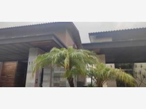 Casa en venta en Bosque Monarca, Morelia — foto 3 de 47