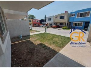 Casa en venta en Vicente Guerrero, Tampico — foto 2 de 10