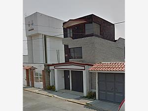 Casa en venta en La Providencia, Metepec — foto 2 de 7