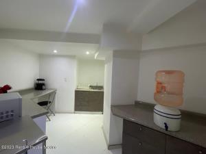 Consultorio en renta en Lomas Verdes (Conjunto Lomas Verdes), Naucalpan de Juárez — foto 2 de 16