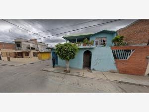 Casa en venta en Flores Magón Sur, Irapuato — foto 2 de 11