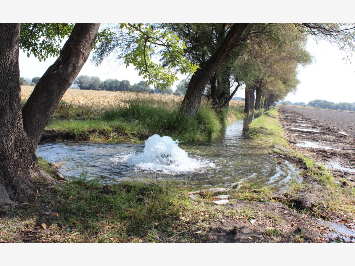 Terreno en venta en Quintanares, Pedro Escobedo — foto 1 de 15