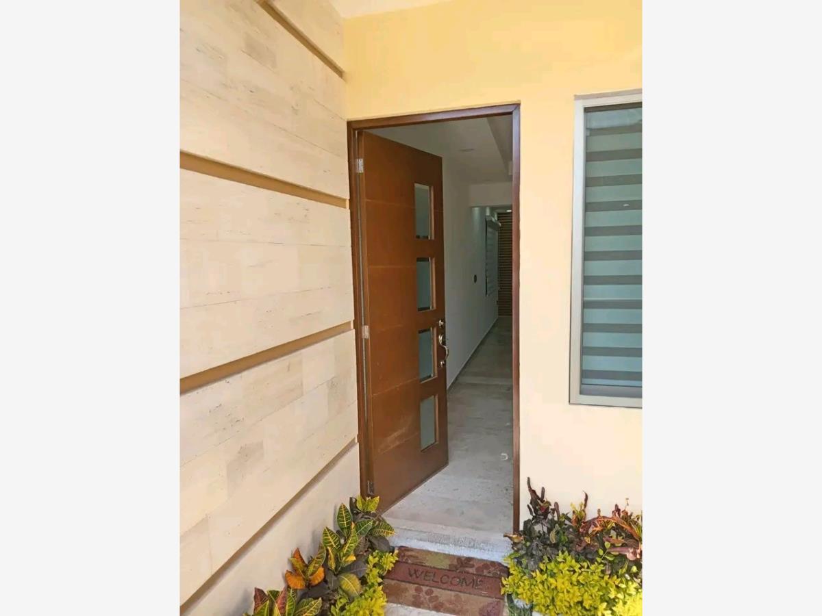 Casa en venta en Residencial Lomas de Jiutepec, Jiutepec — foto 1 de 19