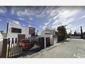 Casa en venta en Los Pinos, Juárez — foto 2 de 10