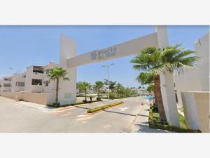 Casa en venta en Puerta del Mar, Bahía de Banderas, Nayarit Casa en venta en Puerta del Mar, Bahía de Banderas, Nayarit