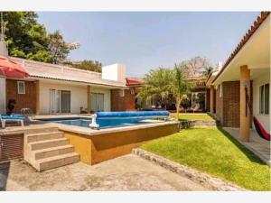 Casa en Real del Puente, Xochitepec, Morelos