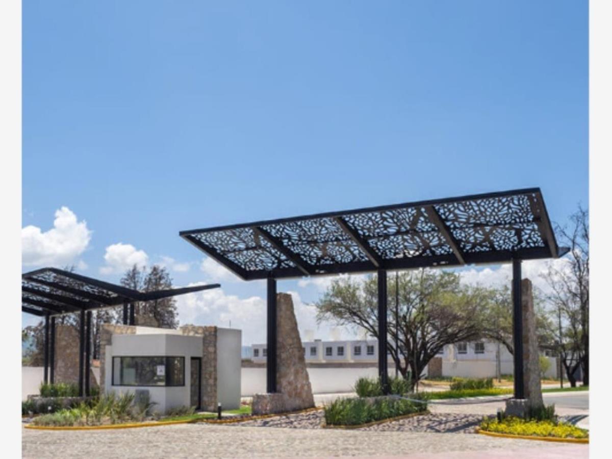 Casa en venta en Pedregal del Río, San Juan del Río — foto 1 de 12