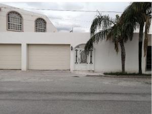 Casa en venta en Residencial Campestre la Rosita, Torreón, Coahuila de Zaragoza Casa en venta en Residencial Campestre la Rosita, Torreón, Coahuila de Zaragoza