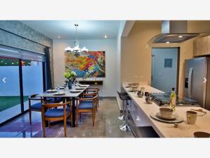 Casa en venta en Alyssa, Ramos Arizpe — foto 2 de 11