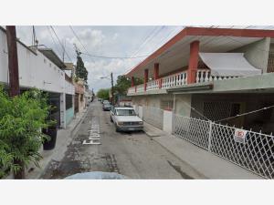 Casa en venta en Valle de Santa Lucía (Granja Sanitaria), Monterrey, Nuevo León