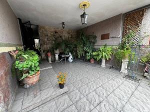Casa en venta en Jardines del Bosque Norte, Guadalajara — foto 2 de 32
