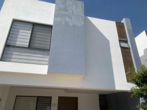 Casa en venta en Sendas Residencial, Zapopan — foto 3 de 61
