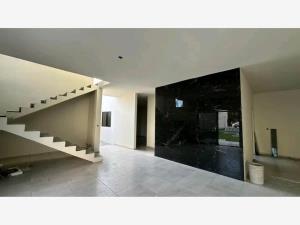 Casa en venta en Burgos Bugambilias, Temixco — foto 3 de 13
